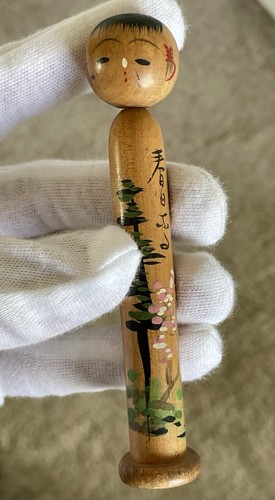 Japanische kokeshi holzpuppe - japanische, kokeshi-holzpuppe